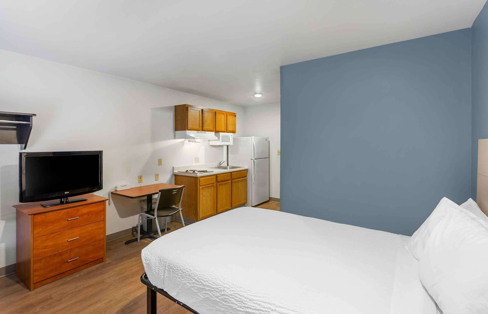 Extended Stay America Select Suites - Ogden 24/40