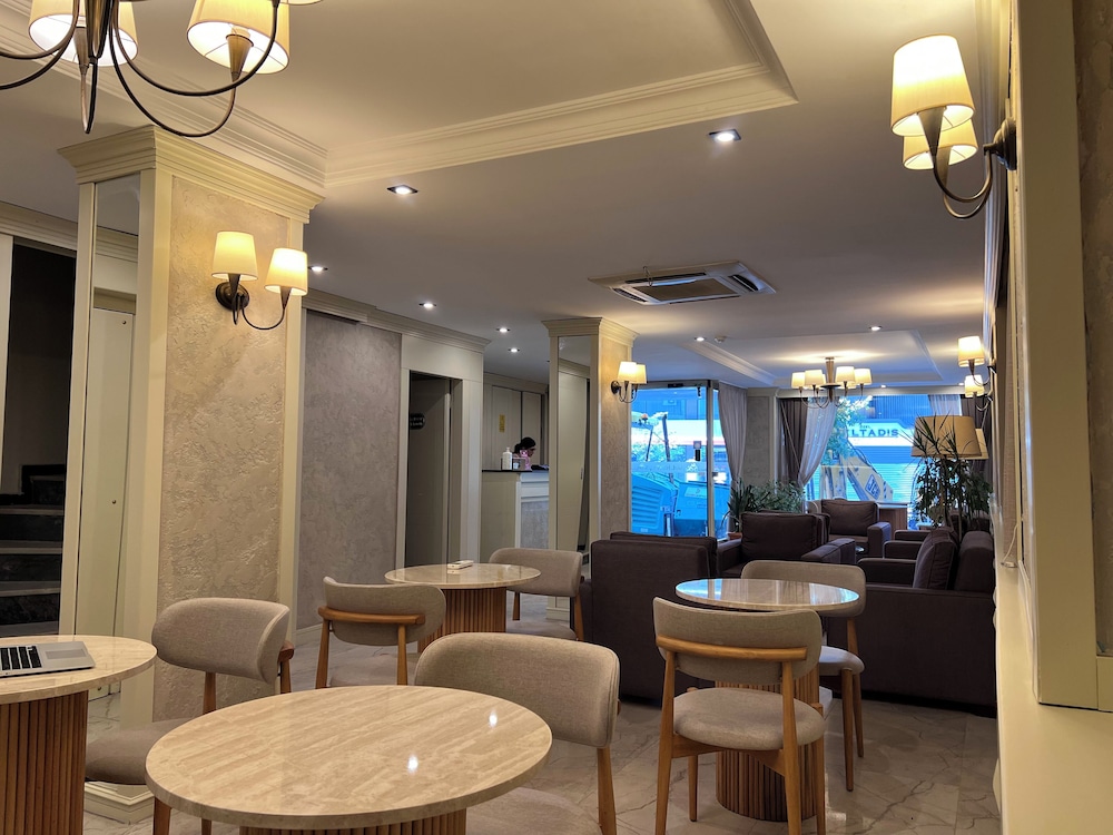 Gul Hotel 35/46