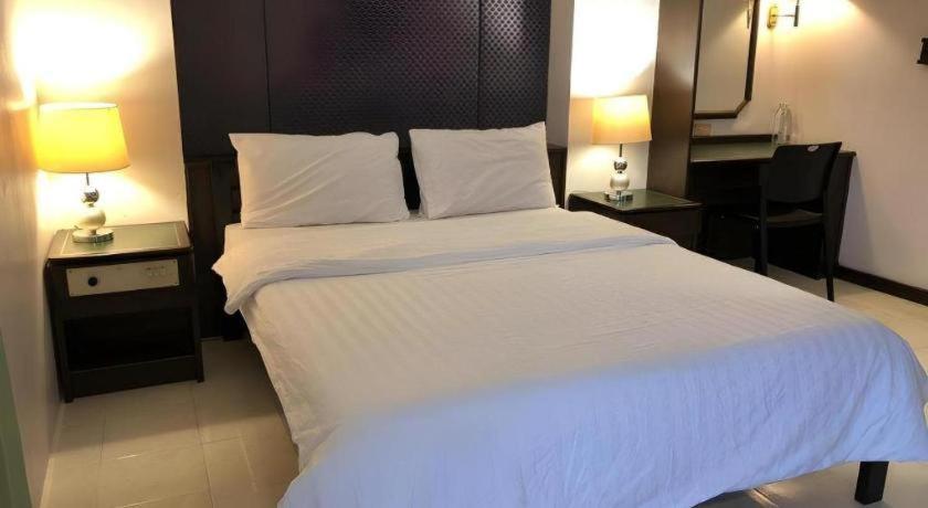 S.C. Heritage Hotel 29/43