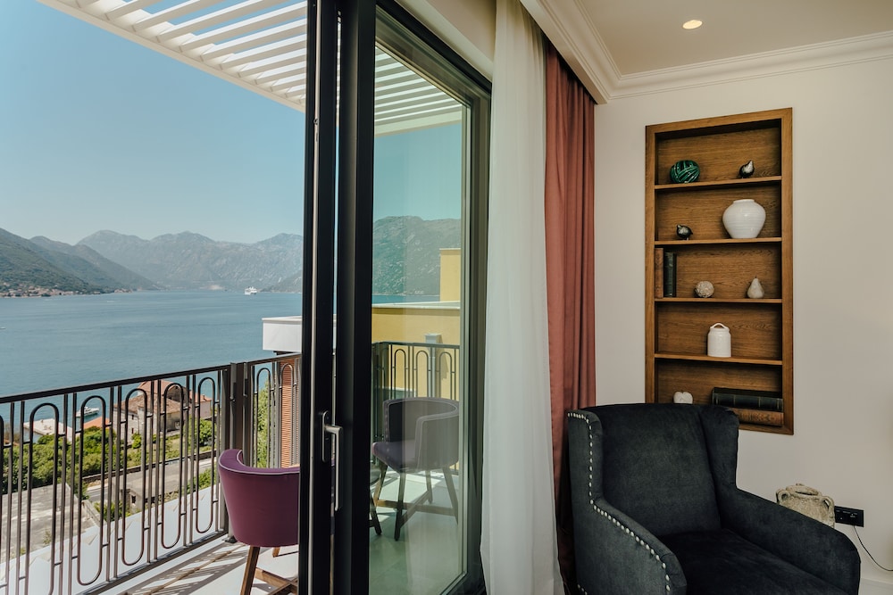 Hotel Casa Del Mare Vizura 25/50