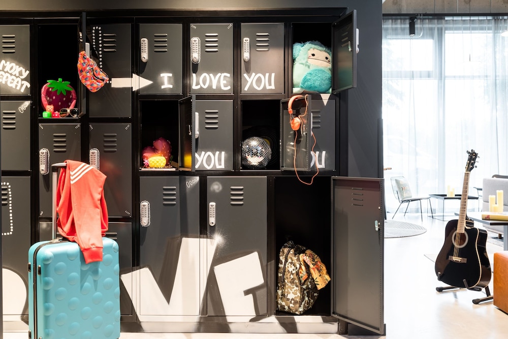 Moxy Berlin Airport 3/19