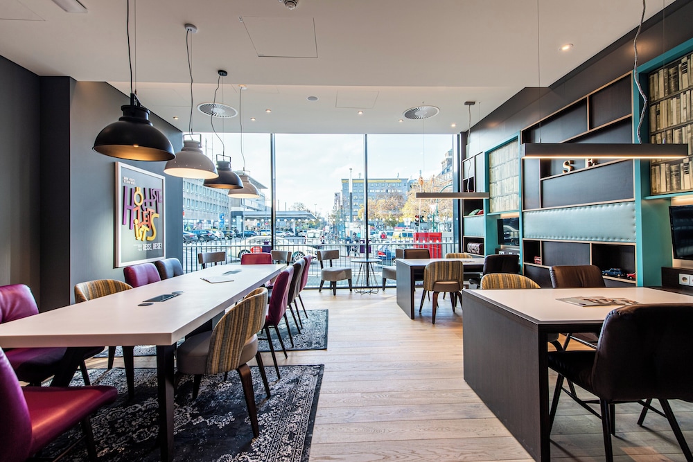 Premier Inn Essen City Centre 37/47
