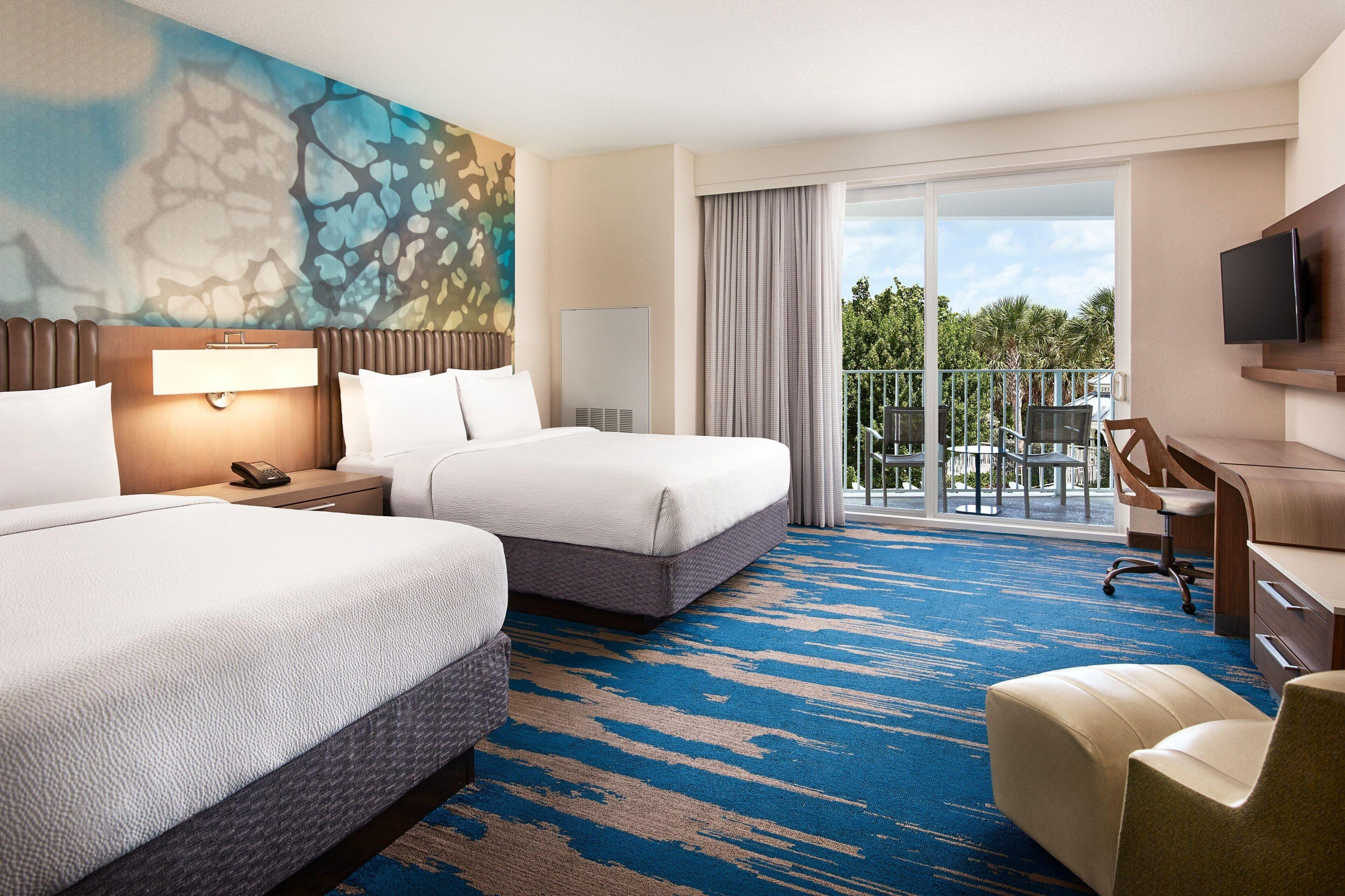Room, 2 Queen Beds, Patio View, Balcony or Terrace