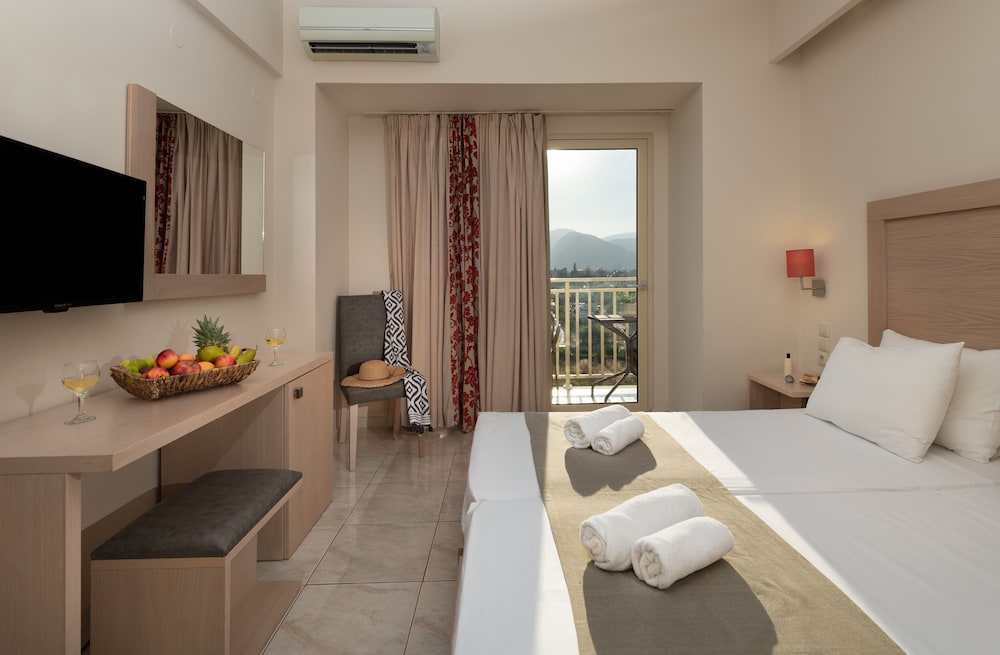 CHC Marilena Hotel 13/38
