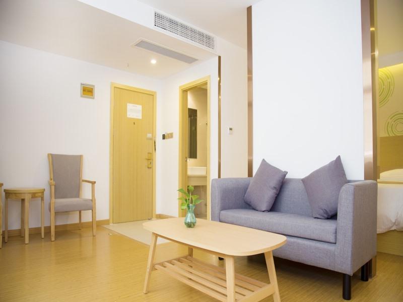 GreenTree Inn Yangzhou Shiqiao Town Jianyang Mansion Express Hotel 15/17