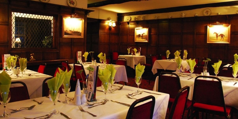 Boars Head Hotel 42/50
