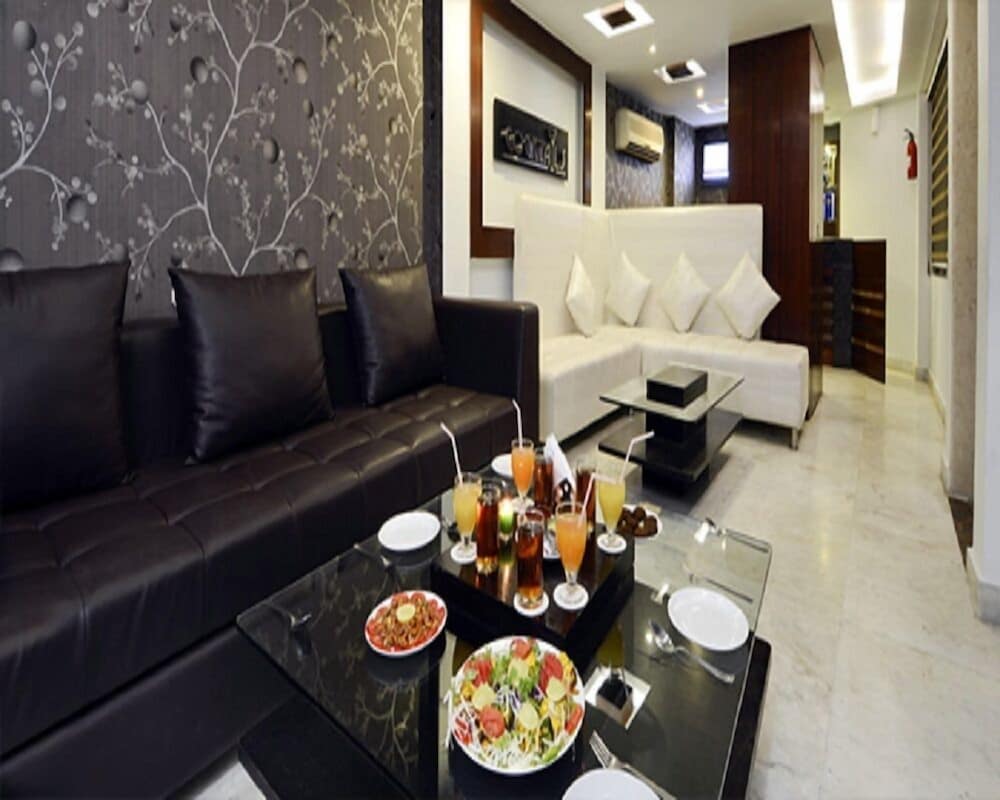 Hotel Pushp Villa Agra Taj East Gate 33/35