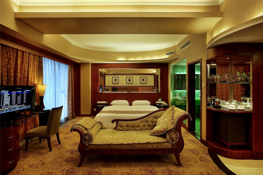 Hongfeng Hotel 42/50