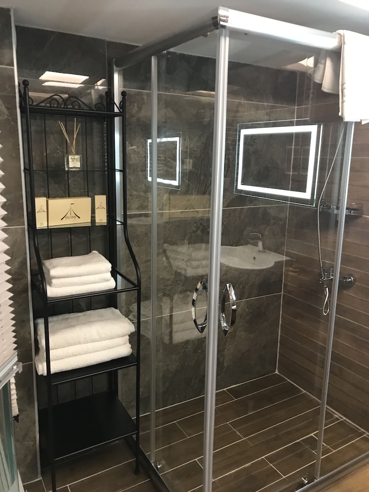 Muyan Suites 27/68