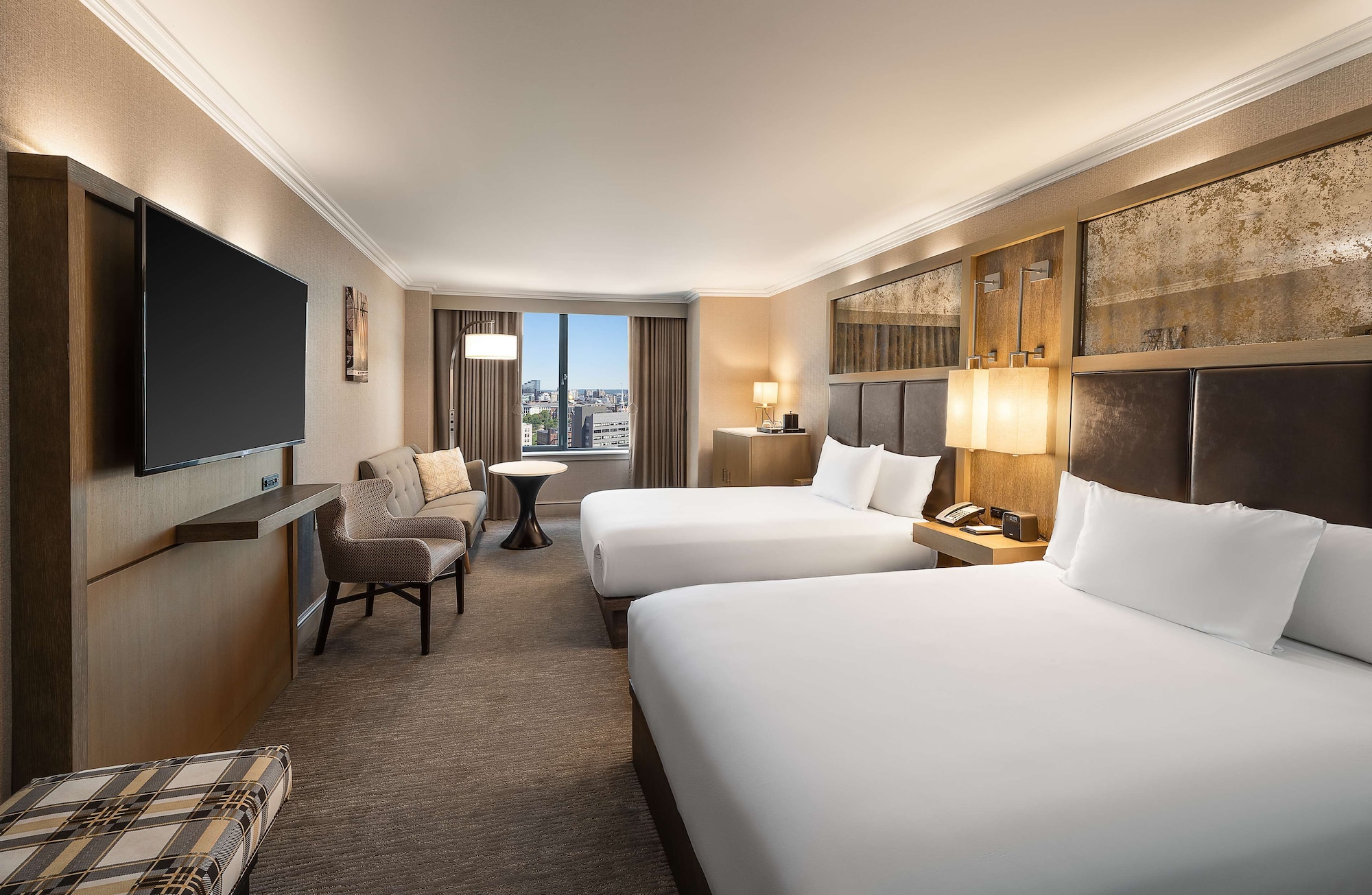 Room, 2 Queen Beds, City View