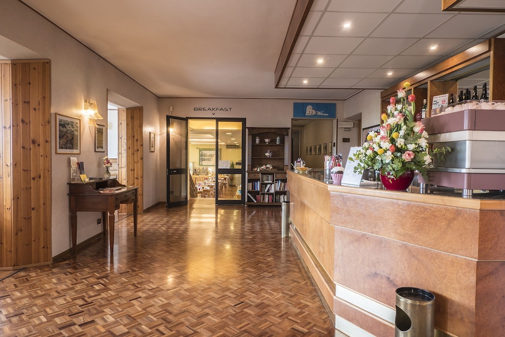 Vega Hotel Perugia 6/70