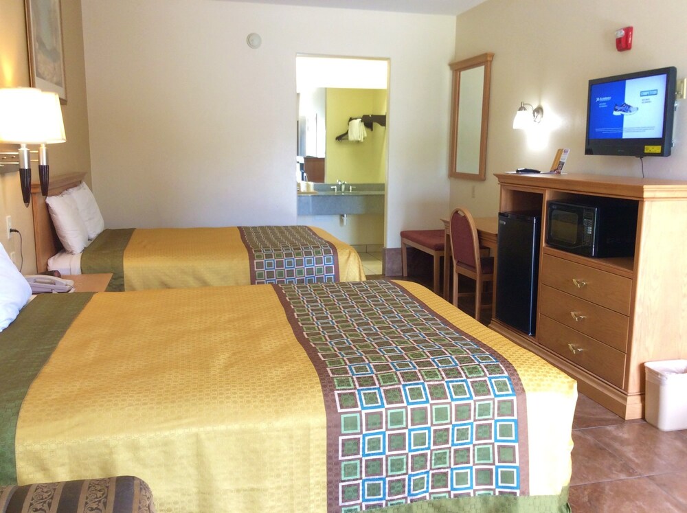 Texas Inn - Weslaco/Mercedes 22/57