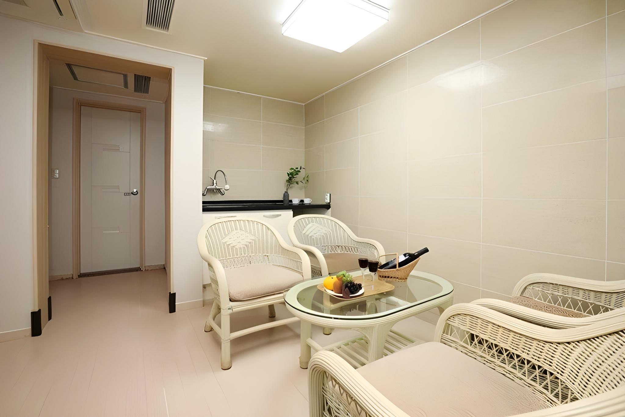 Family, Suite, Hot Spring Bath, Corner