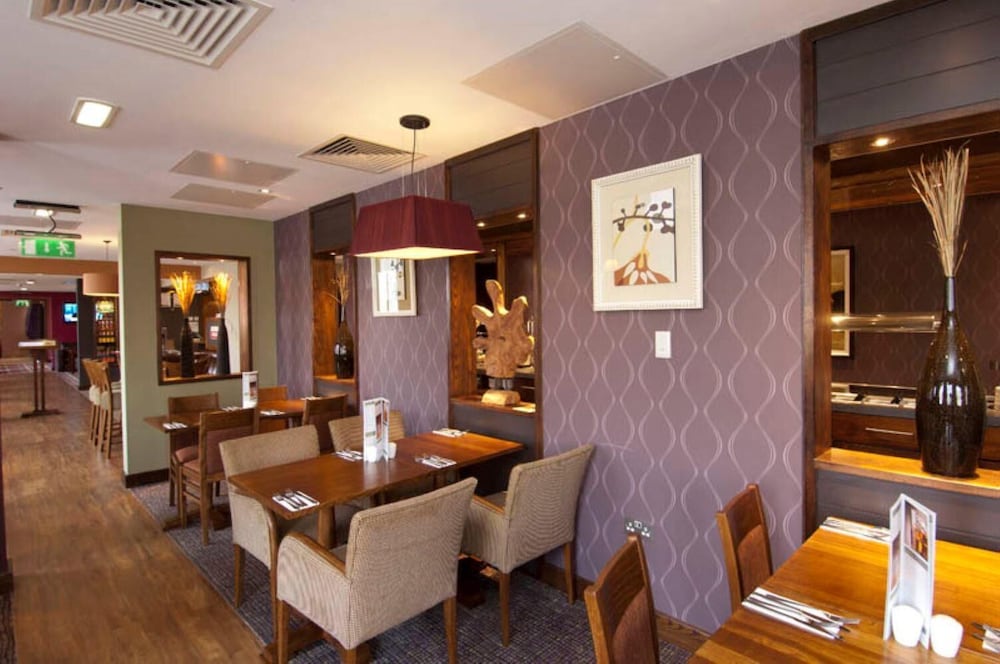 Premier Inn Coventry City (Earlsdon Park) 47/59