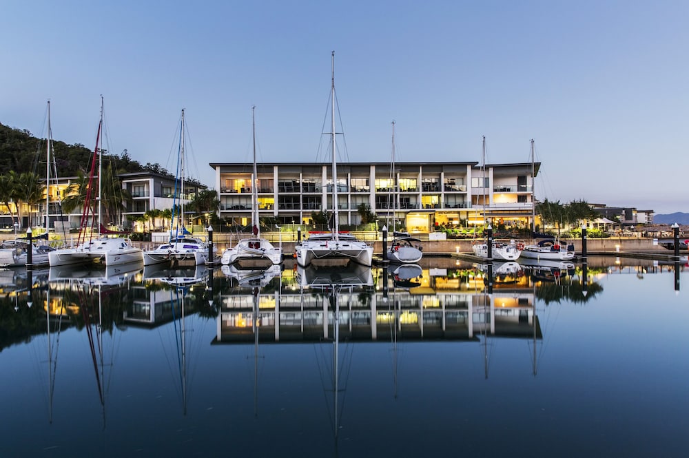 Peppers Blue On Blue Resort Magnetic Island 7/80