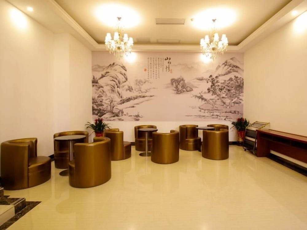 GreenTree Inn HeFei HuangShan Road DaXiDi 1912 Express Hotel 47/57