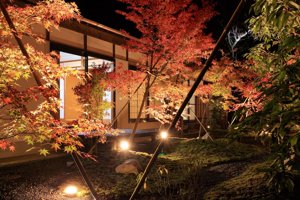 AOI Suites at Nanzenji Kan-un-an 75/92