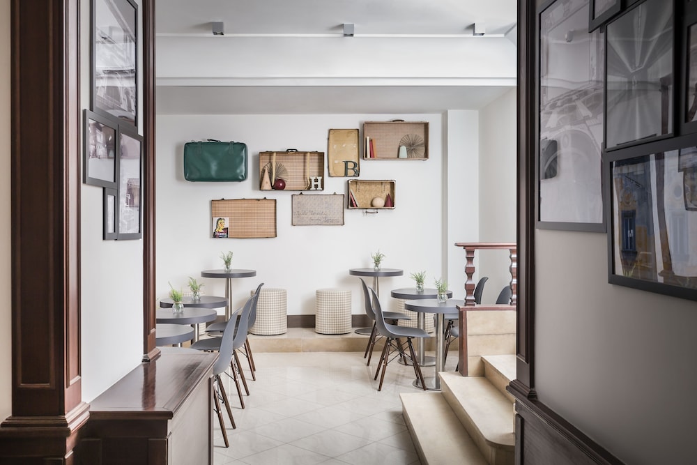 B&B Hotel Napoli 51/60