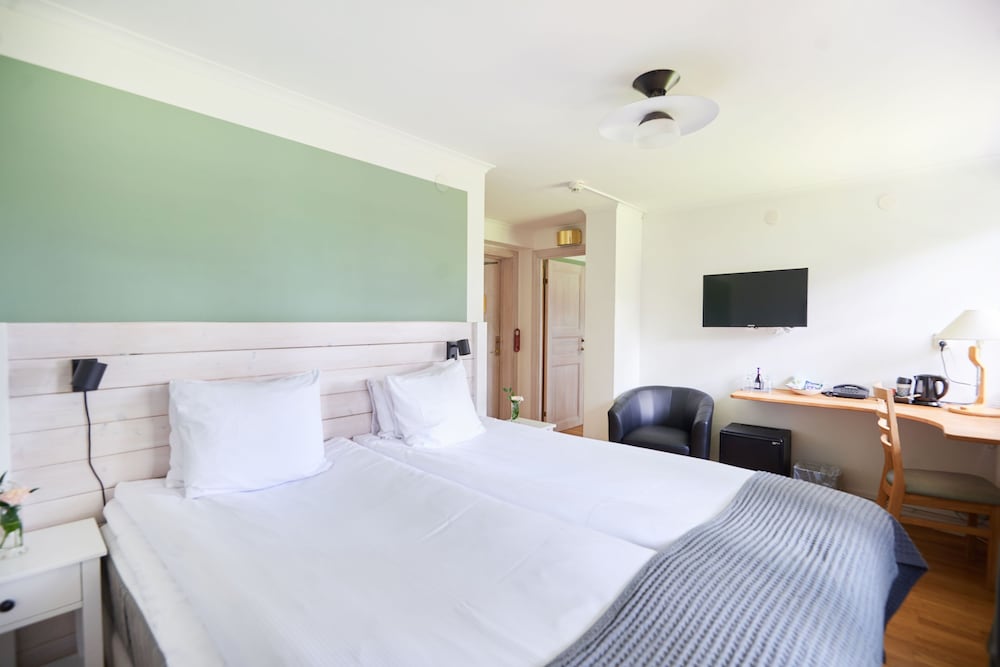 Hotel Mullsjo 12/50