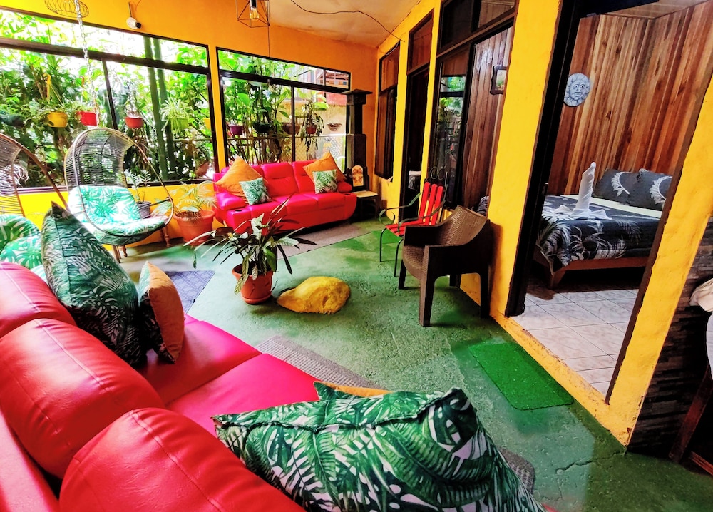 Cabinas El Pueblo B&B 32/43