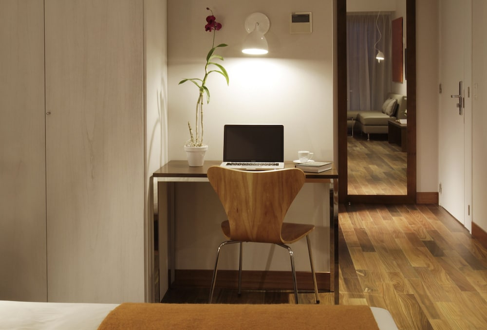 Palo Santo Hotel 64/74