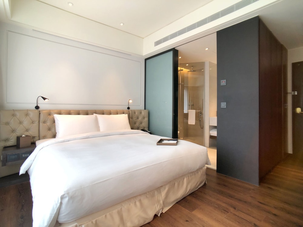 Hotel Mvsa 12/50