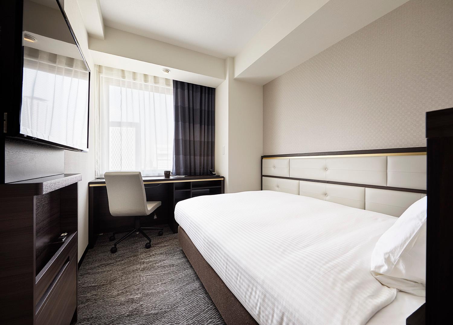 Semi Room, Semi Double Bed