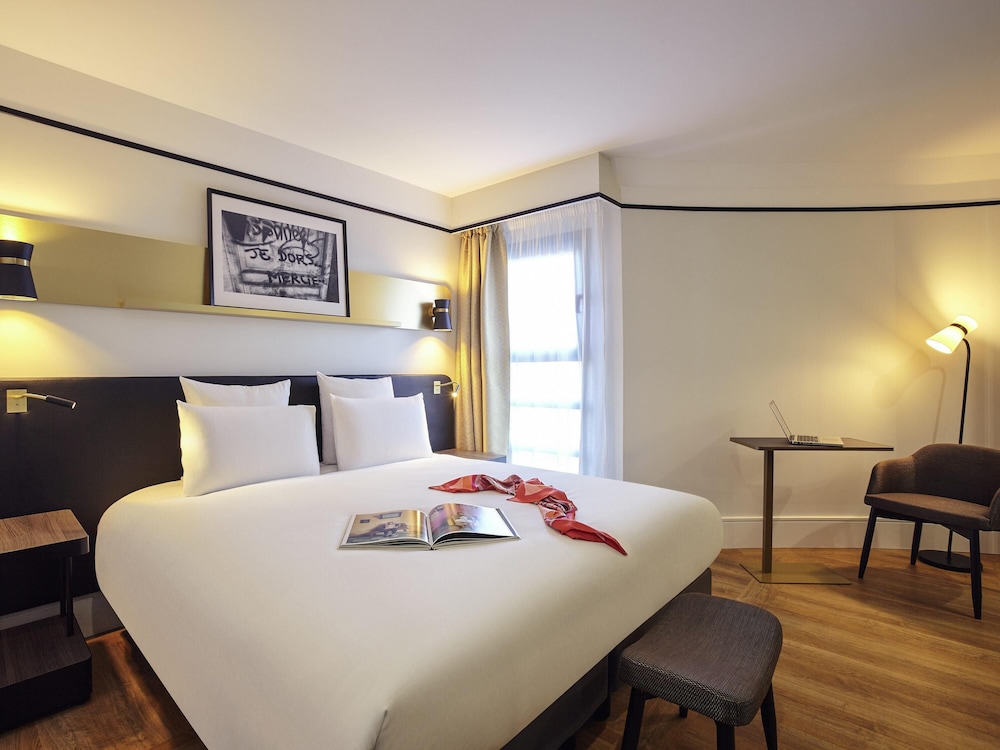 Mercure Paris Saint-Ouen 12/49