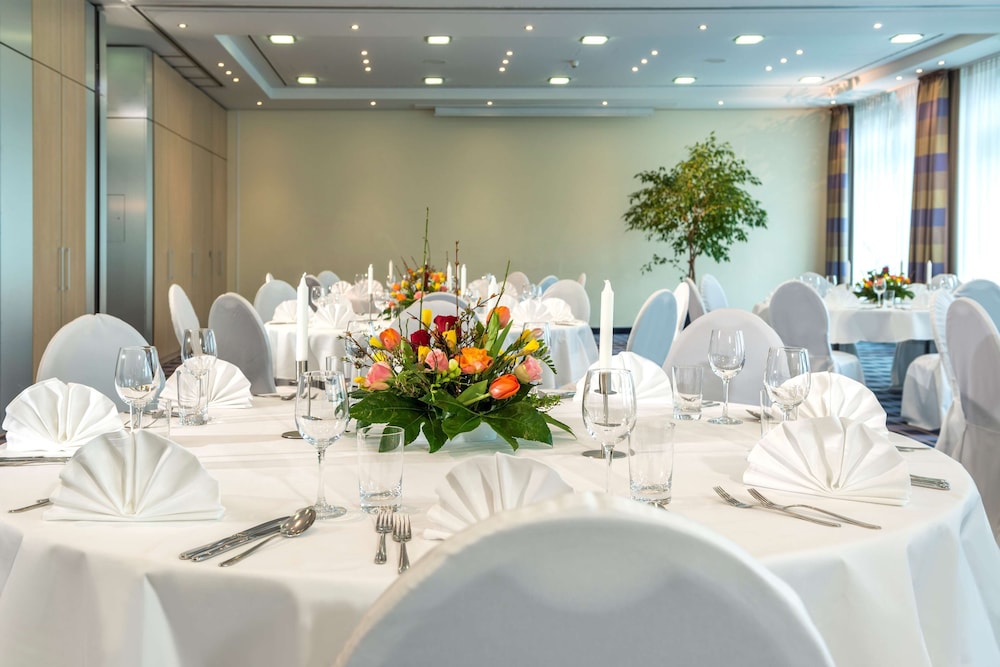 Essential by Dorint Berlin-Adlershof 42/50