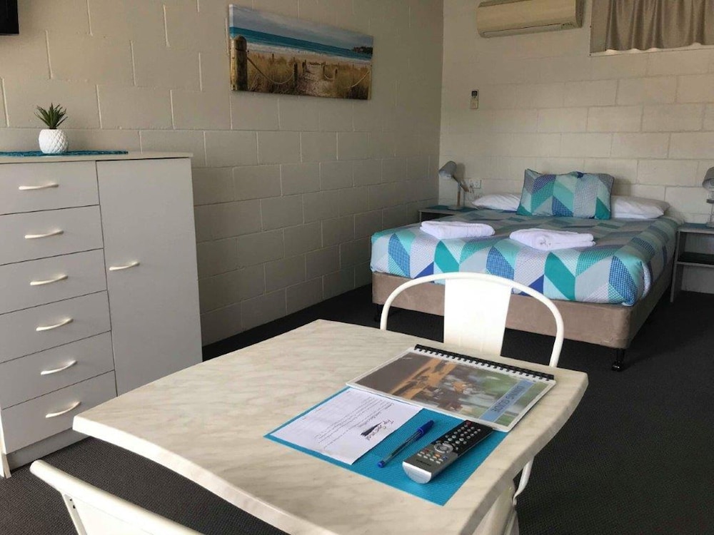TOP SPOT MOTEL 29/70
