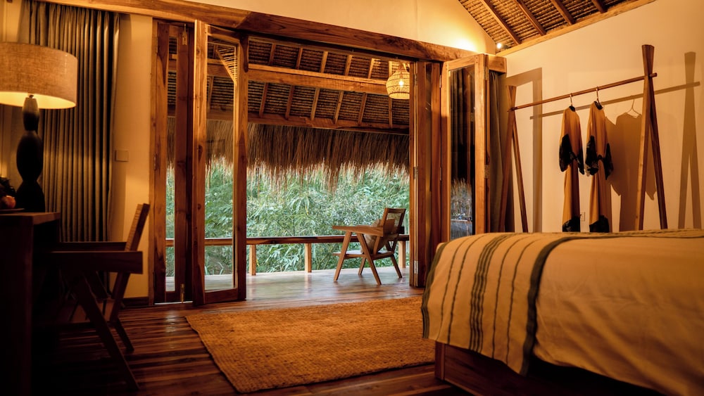 Dejama Glamping Resort Lombok 37/82