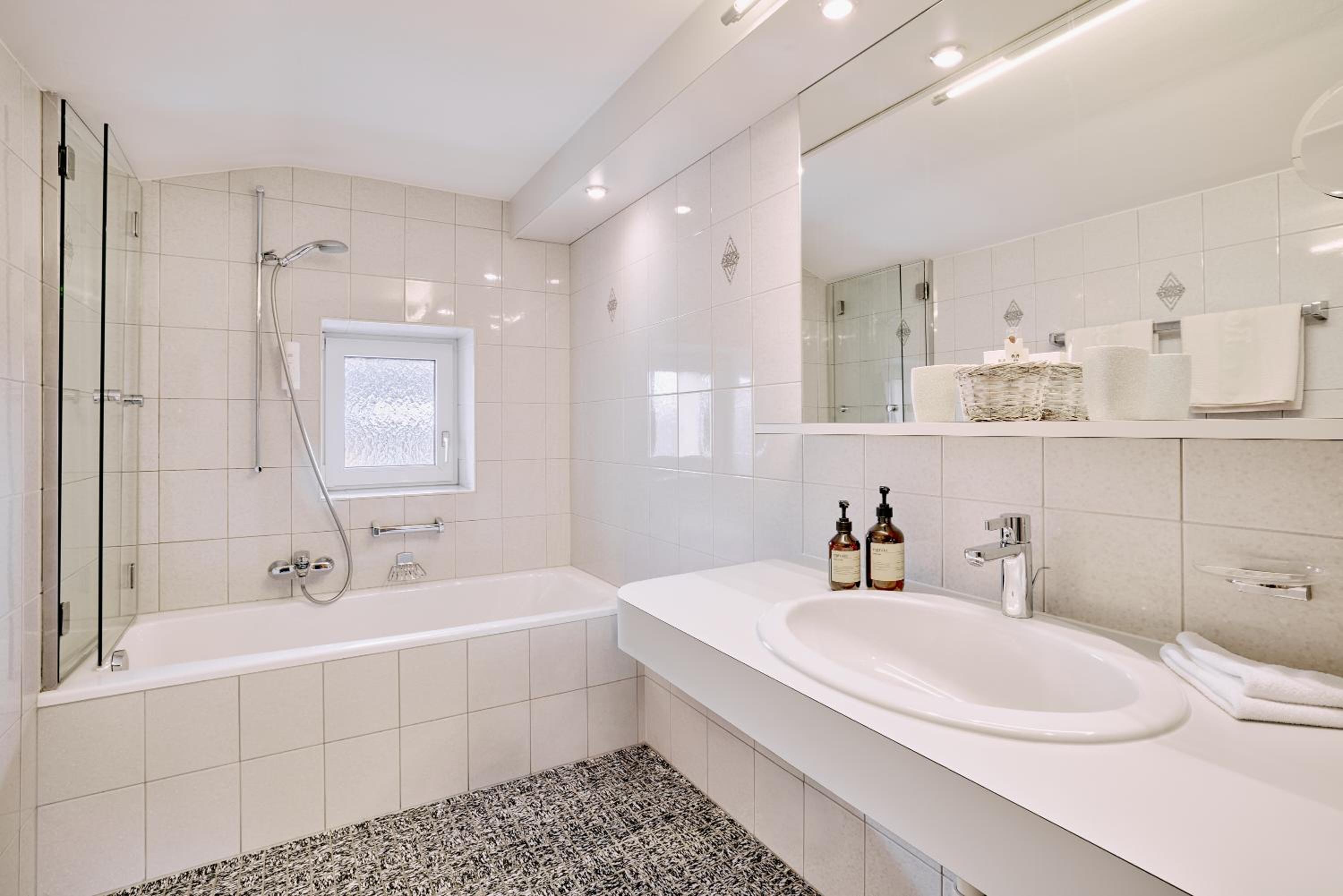 Hotel Appartement Roggal 24/24