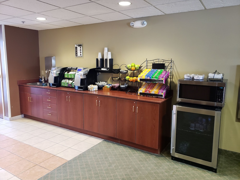 Microtel Inn and Suites Dover 5/36