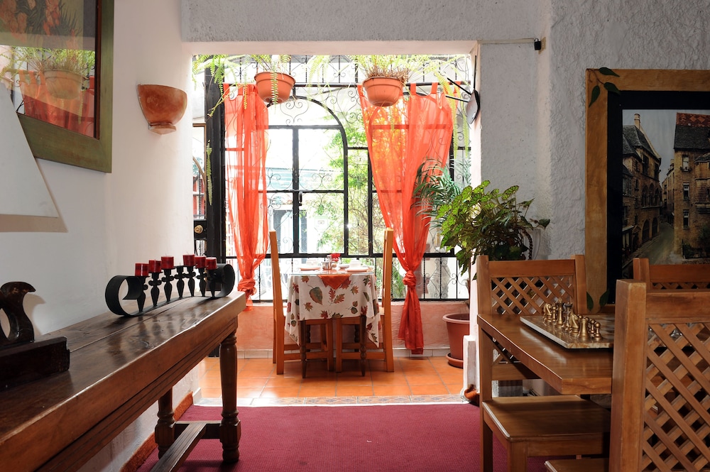 Boutique Hotel Antinea 54/76