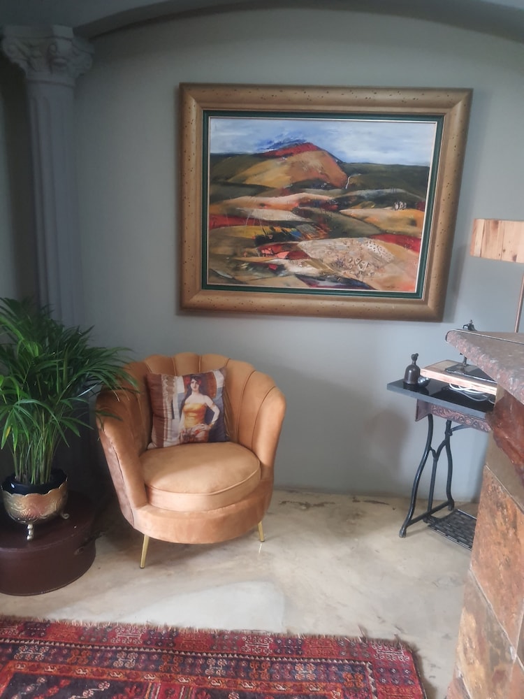 Africa's Eden Guesthouse 24/50