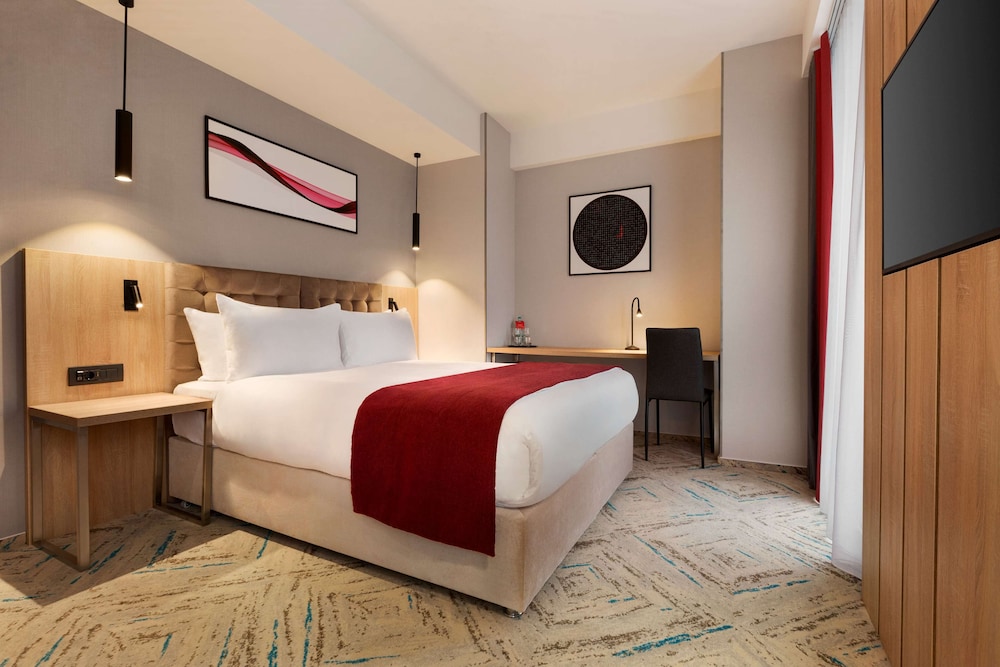 Room, King Bed