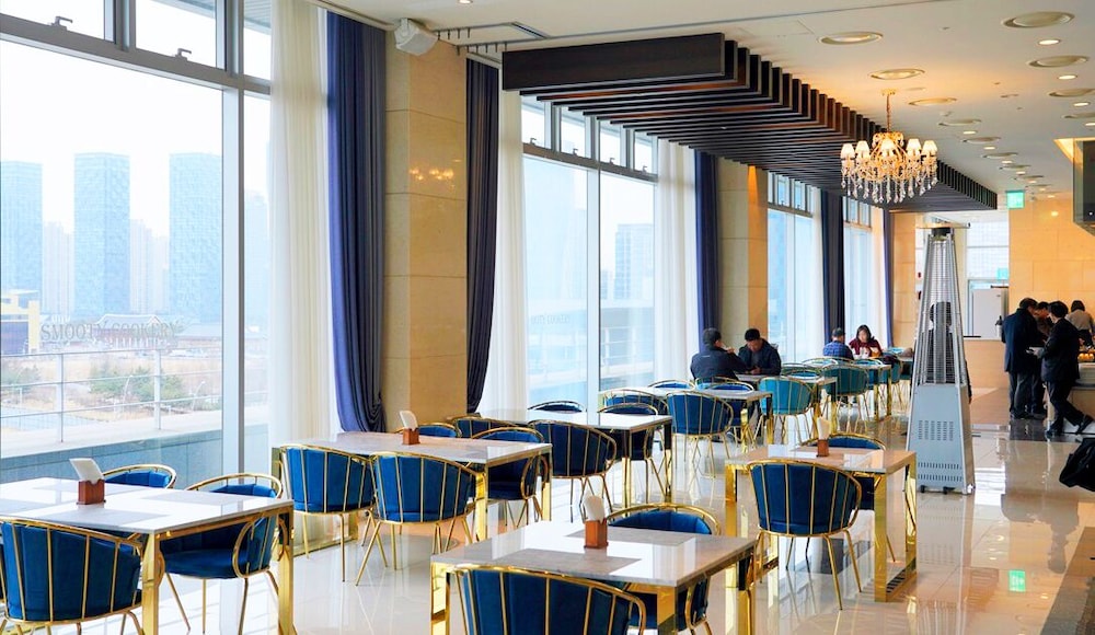 Bridge Hotel Incheon Songdo 46/63