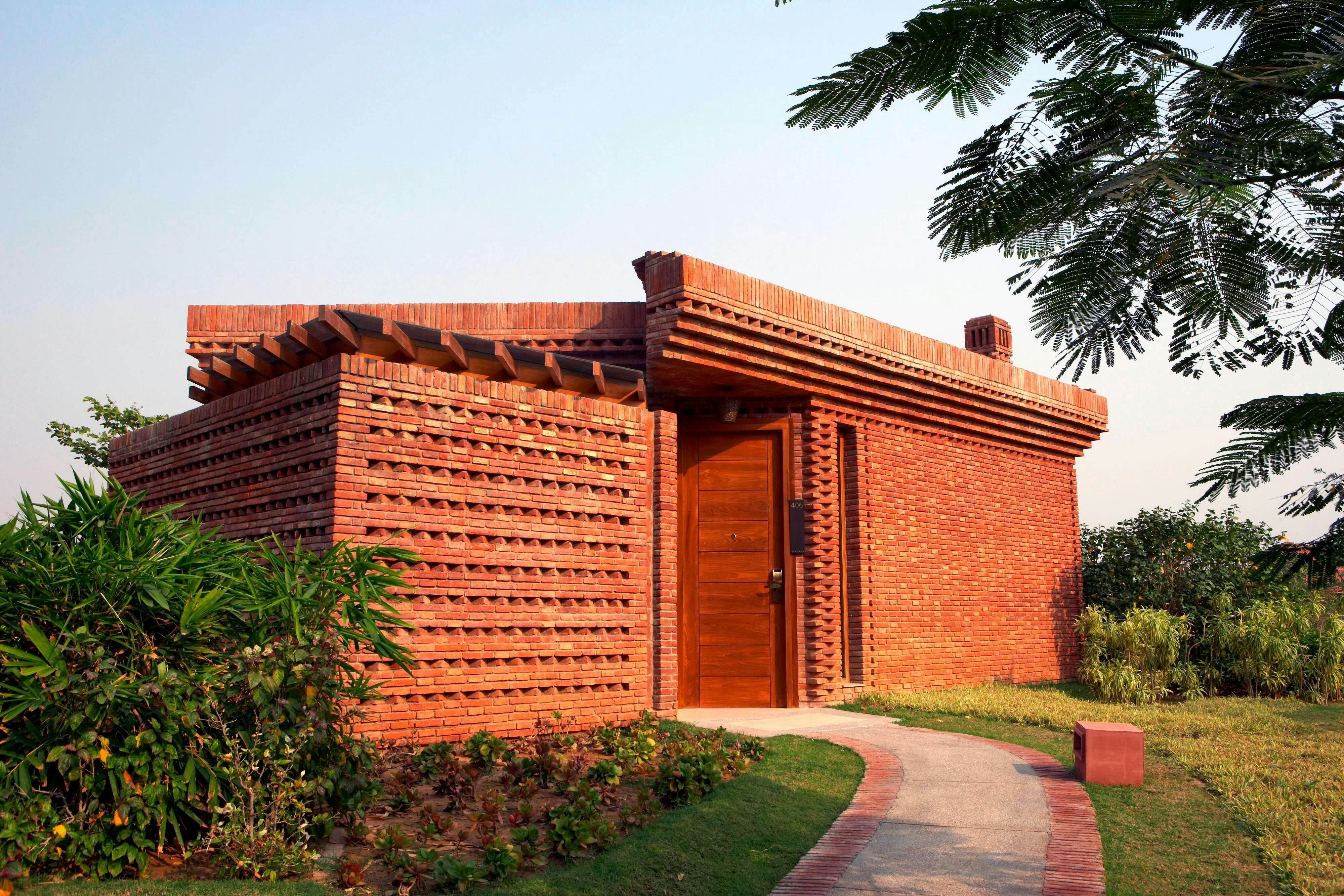 THE WESTIN SOHNA RESORT & SPA 4/45