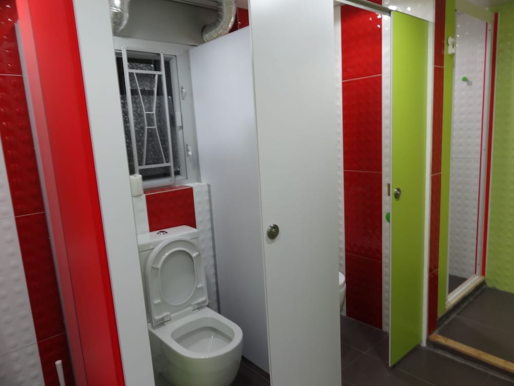 Rainbow Lodge Hk 39/39