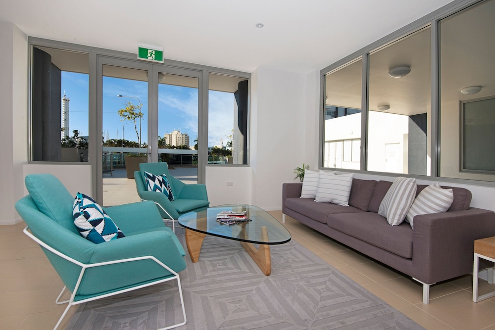 Allure Hotel & Apartments 21/28
