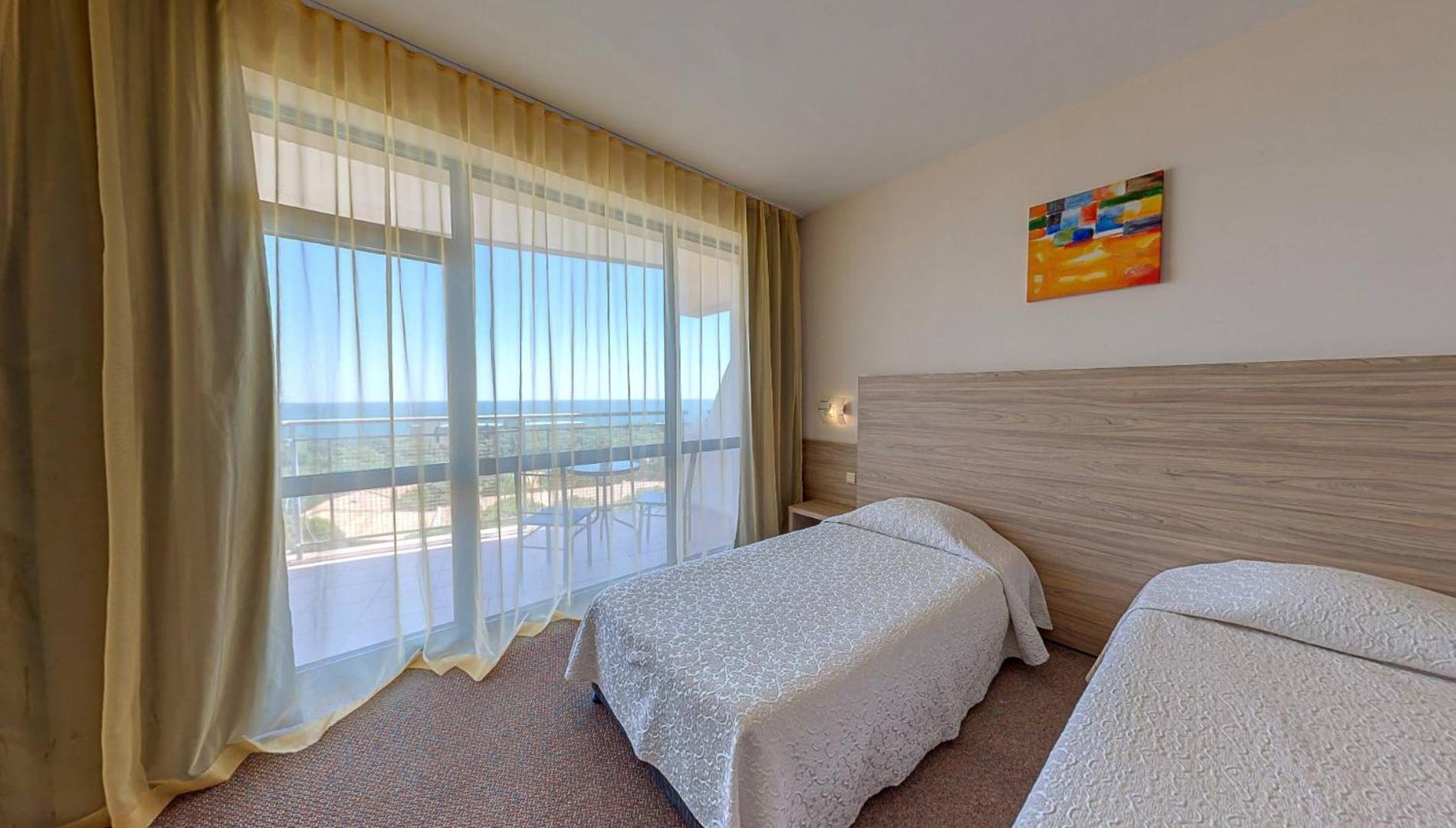 HOTEL ELENA 20/53