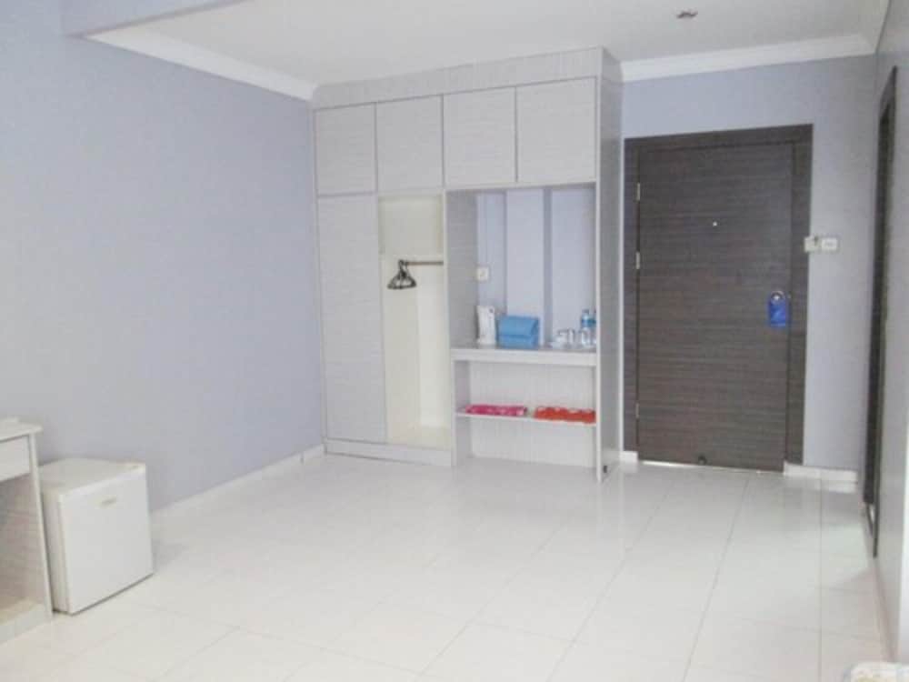 Pelangi Hotel 14/51