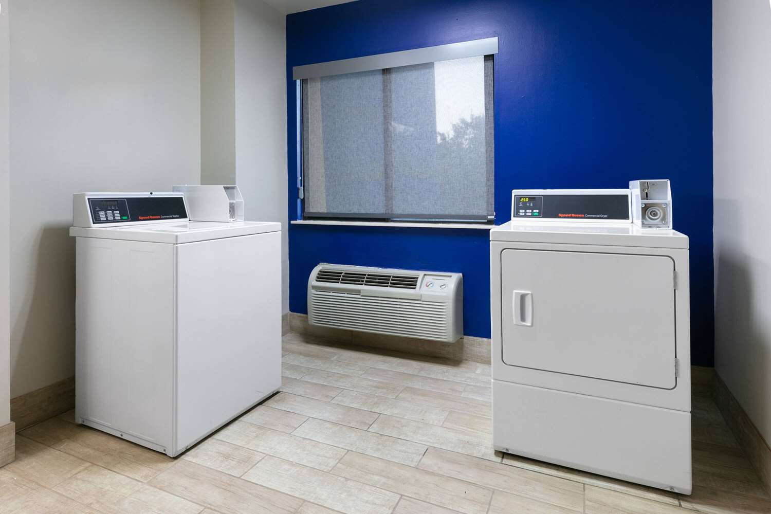 Days Inn by Wyndham Fort Smith 11/29