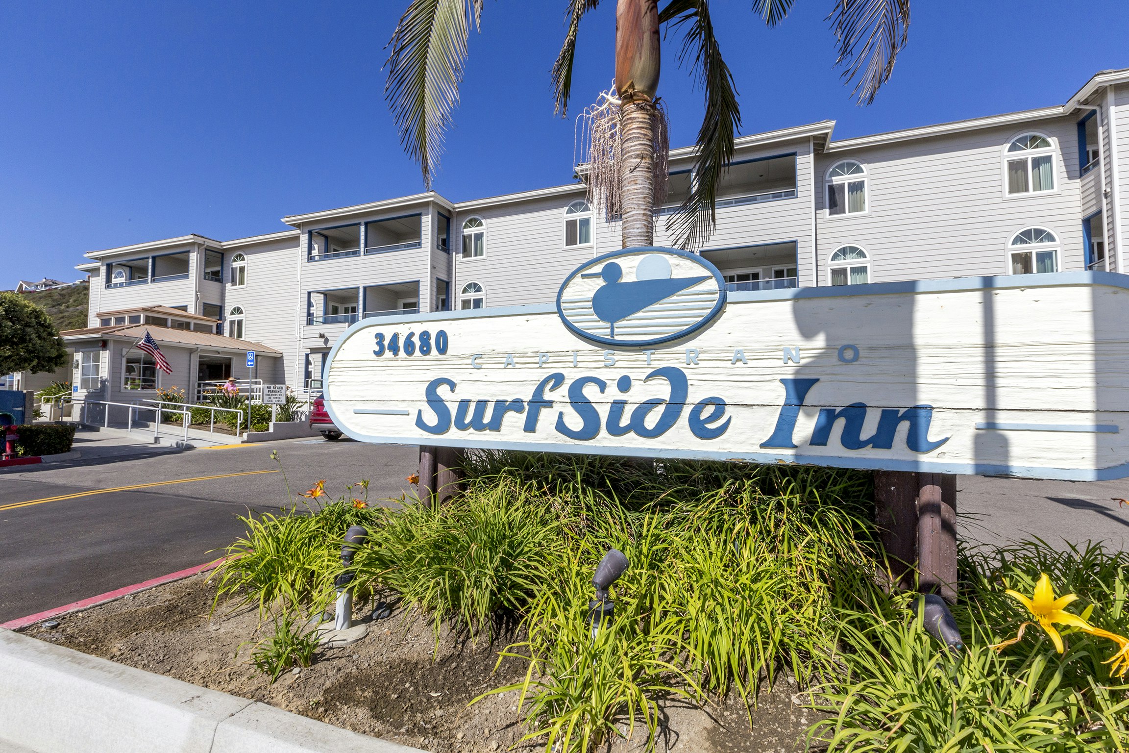 Capistrano Surfside Inn 76/83