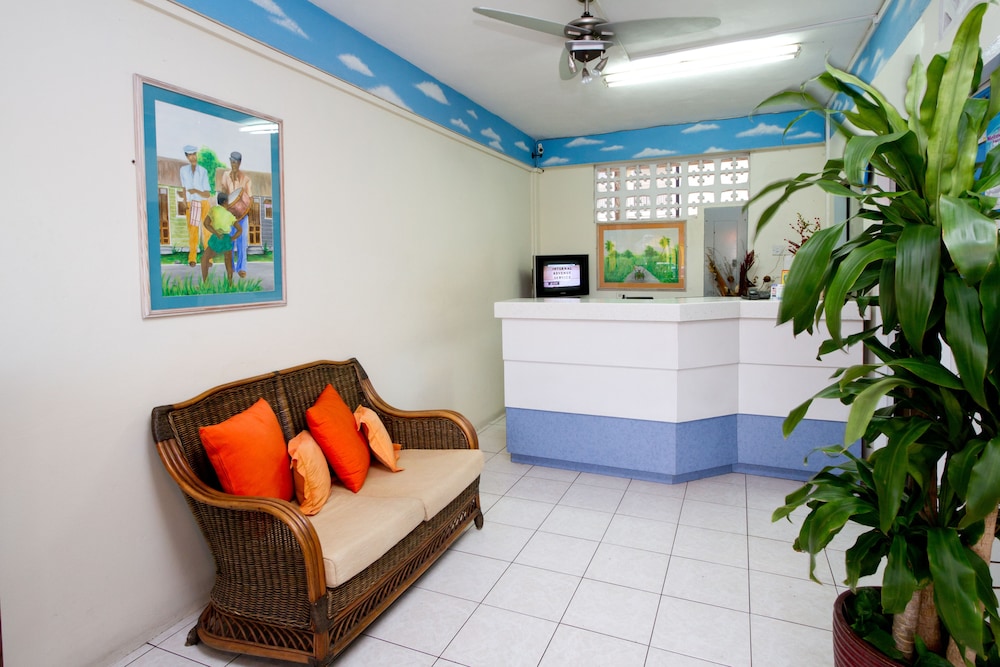 MELROSE BEACH APARTMENT 10/50
