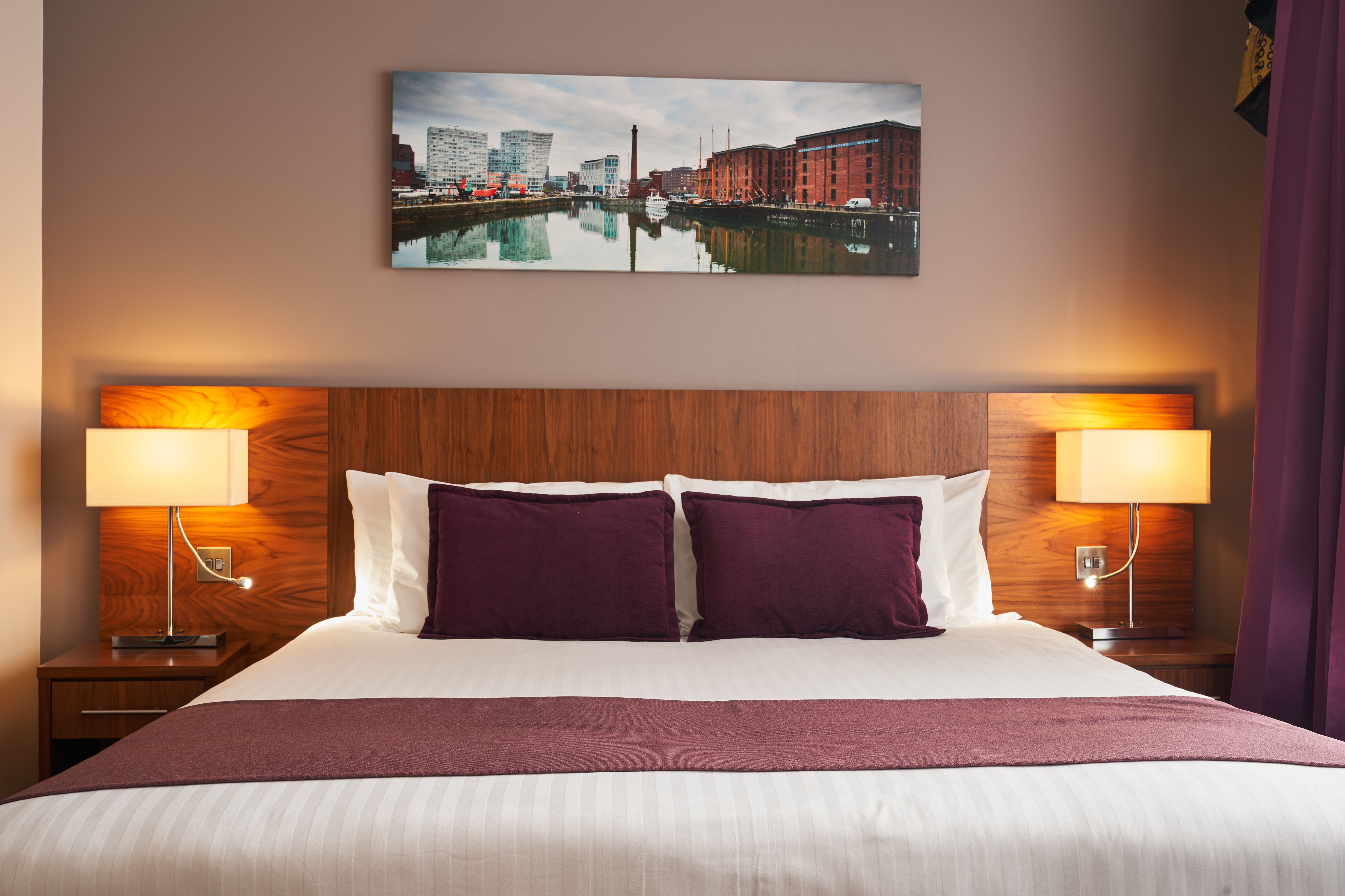 Heywood House Hotel 8/45