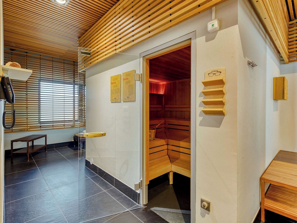 Novotel Munchen Airport 25/50