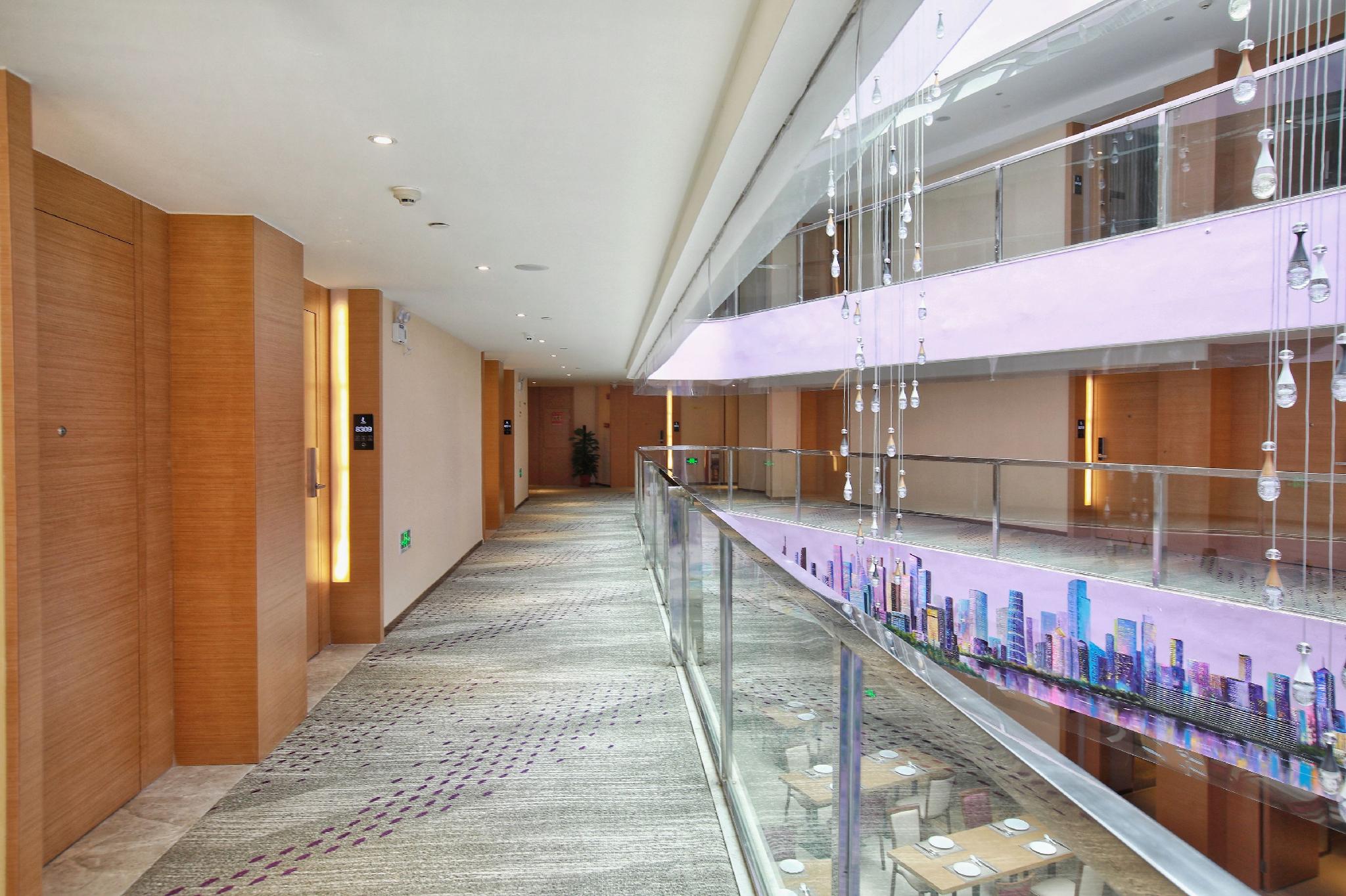 Lavande Hotel (Guangzhou Fangcun Jiaokou Metro Station) 8/33