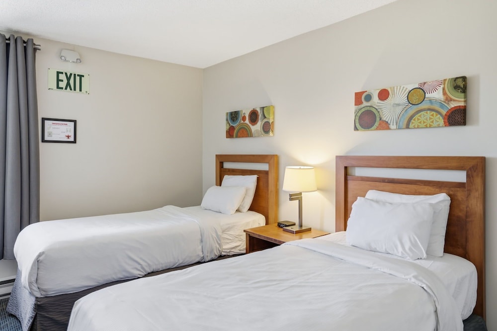 The Lodges At Blue Mountain Mountain Walk Condos 22/50