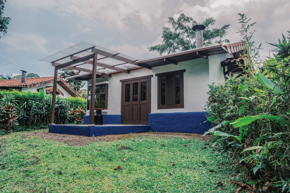 Villa Blanca Cloud Forest Resort and Nature Reserve 67/73
